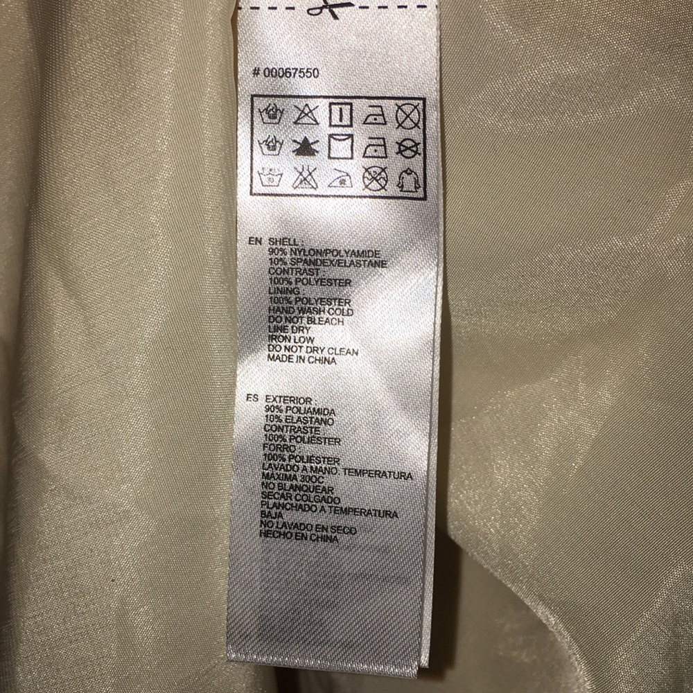 Forever 21 exclusive design dress - Picture 6 of 6